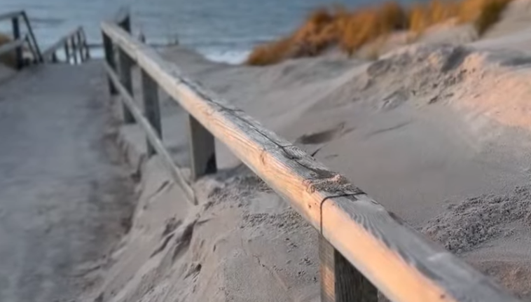 Wanderdüne in Westerland? Strandübergang Lornsenweg zieht um